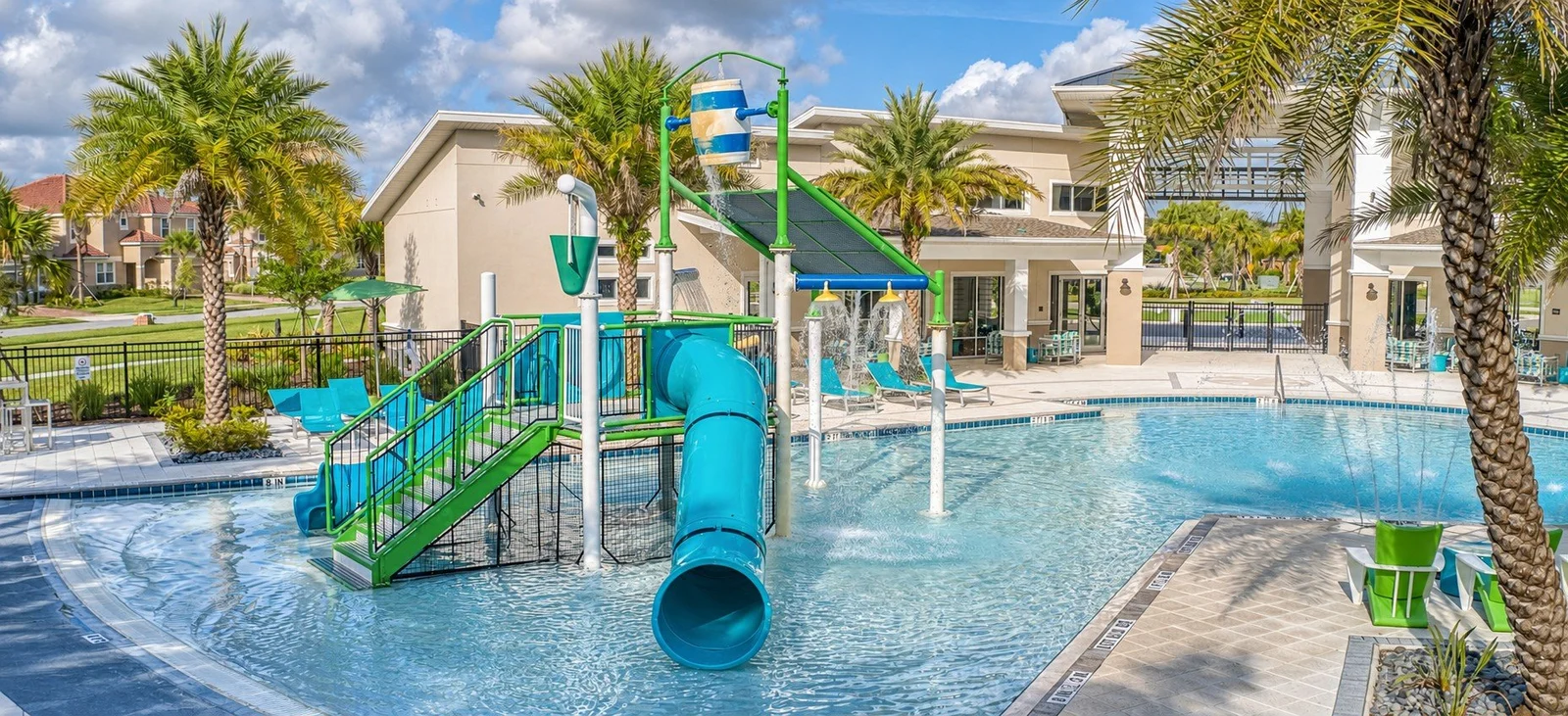 Veranda Palms waterslide and splash pool