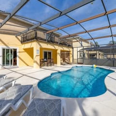 Outstanding view, perfect location, 5b/room & Pool