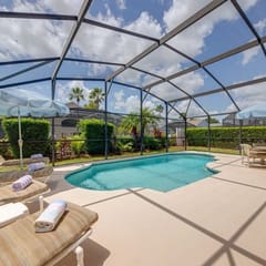 5 Bedroom villa with private pool and grill