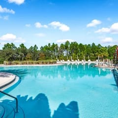 New and modern home, sleeps 10 in great location