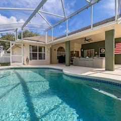 Modern Retreat, South Facing Pool & Game Room