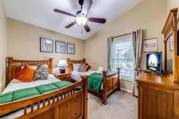 Beautiful Established Villa Gleneagles Drive - Image 5