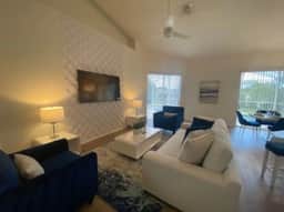 Newly Refurbished Pool Home Near Disney - Image 4