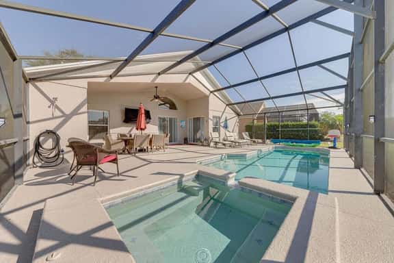 Beautiful South Facing Pool House, Close To Disney - Image 1