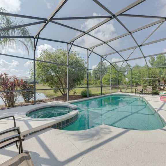 5 Bedroom private pool home in Veranda Palms - Image 1