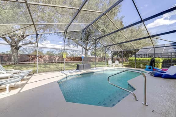Top Rated & Stylish 4 bed home, gated neighborhood - Image 5