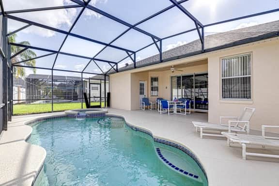 Bright and spacious private pool home near Disney - Image 4
