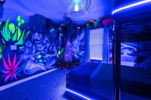 Disney Dreamer - One of a kind - Prime location - Image 5